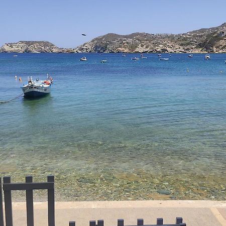 Komissa΄s Beach House Agia Pelagia Zewnętrze zdjęcie
