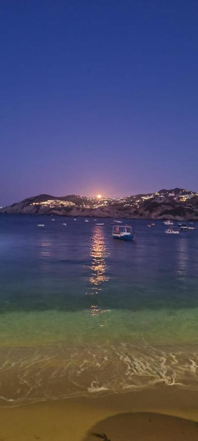 Komissa΄s Beach House Agia Pelagia Zewnętrze zdjęcie