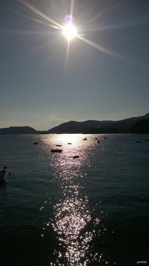 Komissa΄s Beach House Agia Pelagia Zewnętrze zdjęcie