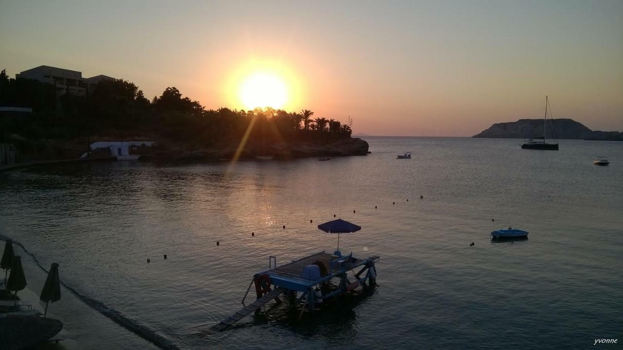 Komissa΄s Beach House Agia Pelagia Zewnętrze zdjęcie