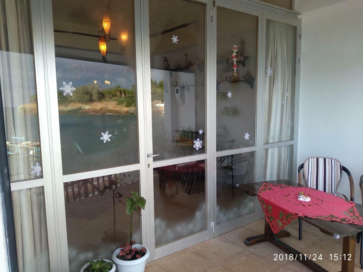 Komissa΄s Beach House Agia Pelagia Zewnętrze zdjęcie