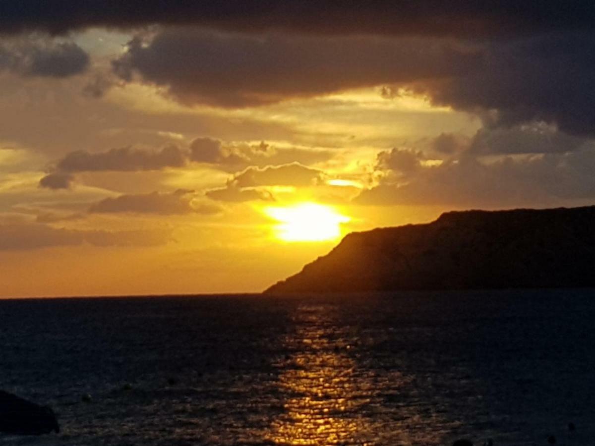 Komissa΄s Beach House Agia Pelagia Zewnętrze zdjęcie